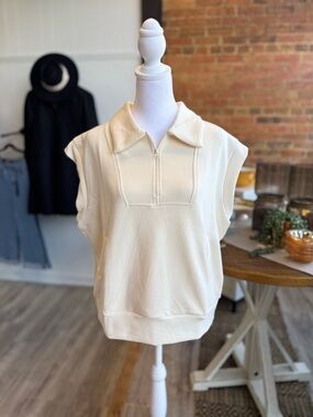 Simply Southern Cream Zip-Front Sleeveless Sweatshirt